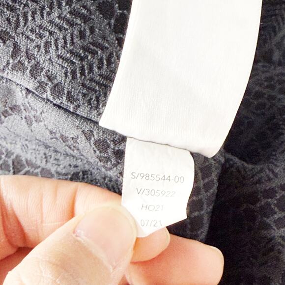 Athleta Small S Black Gray Elation Textured Tight in Dreamweaver Lace Print - Picture 9 of 12